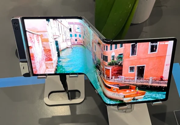 OLED vs LCD di iPhone